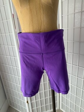 Lululemon Align High Rise Biker Shorts Purple Size 12